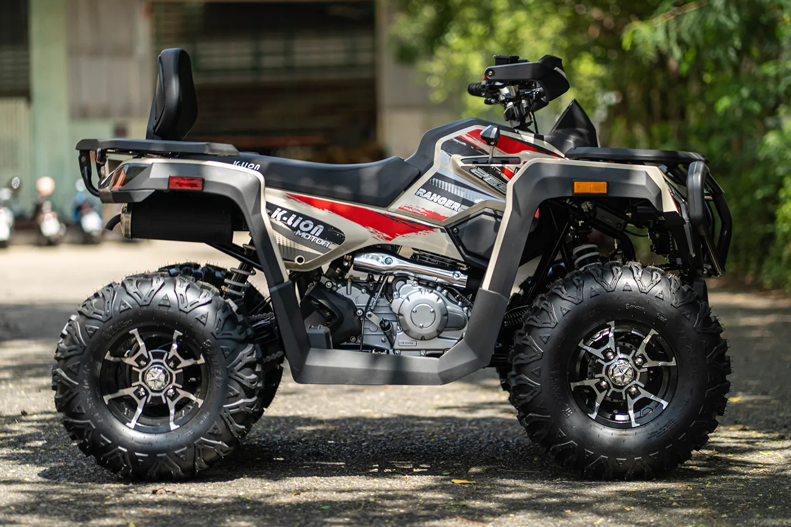 RANGER 265 มุมด้านข้างตัวรถ