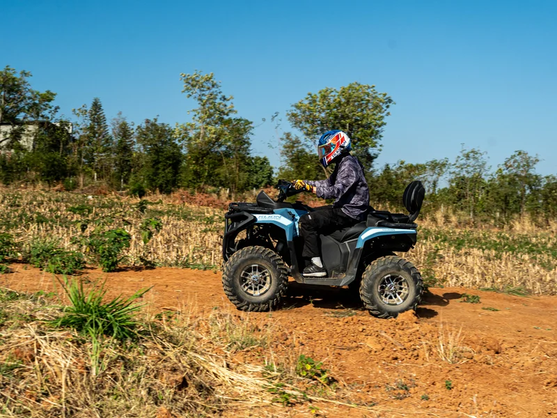 Action Riding — Off-Road Trail